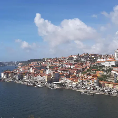Porto Ribeira Studio - Cento Historic *